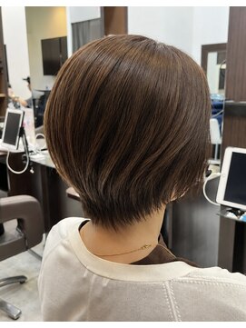 カイノ イオンモール草津店(KAINO) 艶ブラウンの丸みショートボブ