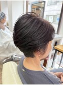毛流れが綺麗なショートレイヤー