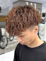 リベラル(liberal)&nbsp;縦落ちツイストスパイラルパーマ