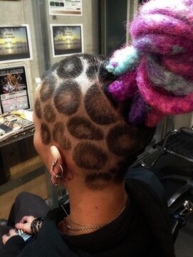 ゾーマ(ZOUMA) アメーバ・バリカンアート