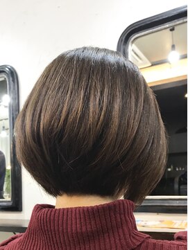 エトネ ヘアーサロン 仙台駅前(eTONe hair salon) 【eTONe】30代40代大人女性におすすめ綺麗め大人ボブ