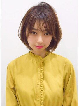 イマ(ima) shiwuミディアムボブ
