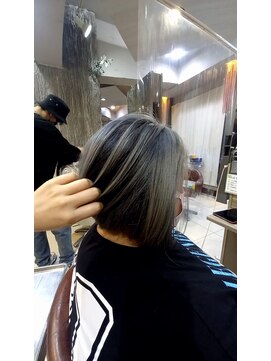 ヘアリゾートエーアイ 高田馬場店(hair resort Ai) グレーカラー