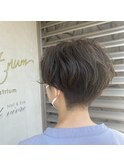 刈り上げショート