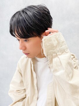 ラックスビールーチェ 沖縄那覇イオンモール店(LUXBE LUCE) 無造作ショート/メンズ/センターパート