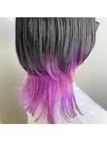 ビヨンドイー(beyond E)&nbsp;パープルのインナーウルフカット