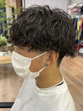 グッドタイムエフティフィフス 横浜西口(GoodTimes ft.fifth) ツイストスパイラルパーマ波巻きスパイラルパーマツーブロック