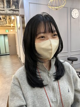 トッカ ヘアアンドトリートメント 難波店 ミディアムレイヤー/ハッシュカット/レイヤーカット