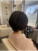 ショートボブ
