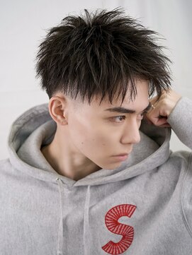 ゼロ 渋谷(XeRo) 爽やかツーブロック【スパイクショート】