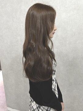 フランチェスカドットボブ(francesca.bob) 《別所好葉》くすみオリーブベージュ