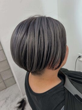 ビンナ(BINNA) アンブレラカラー×ショート【浅草駅】