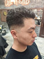 フォーコーナーズカットショップスリーセント 栄(FourCornersCutShop 3/cent)&nbsp;スキンフェード/フェードカット/オールバック