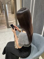 シュヴーブリヤン(cheveux brillants)&nbsp;『素髪のような軽やかさ』美髪縮毛矯正で叶える艶ストレート