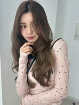 ユーフォリア 銀座本店(Euphoria)&nbsp;ロングレイヤー　韓国ヘア　くびれヘア　モテ髪　アッシュカラー