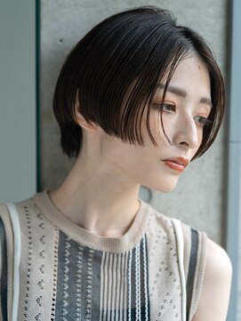 エミュ 表参道 青山(emu) スリークなラインがモードテイストなハンサムマッシュショート