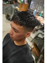 フォーコーナーズカットショップスリーセント 栄(FourCornersCutShop 3/cent)&nbsp;クロップスタイル