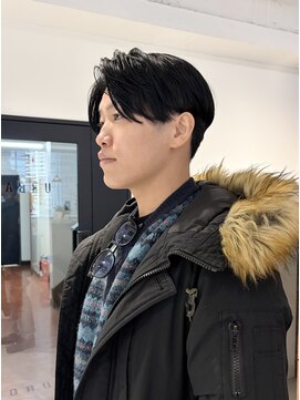 アーバン(URBAN.) 毛流れセンターパート