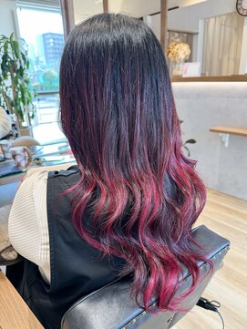 シュヴー 門前仲町(CHEVEUX) 色味際立つグラデーションカラー