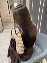 シュヴーブリヤン(cheveux brillants)&nbsp;「美髪縮毛矯正で再現性100%な艶髪」サロン帰りのツヤ感を家でも