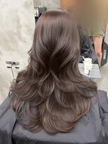 エッセンザ 梅田(ESSENZA)&nbsp;海外レイヤー