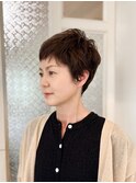 【白髪を活かす】上品な毛流れと透明感のマチュアショート