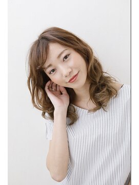 デザイアー 下高井戸店(desire) イルミナカラー　ベージュ　【desire下高井戸】