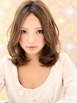 ビューイースト 亀戸 錦糸町(VIEW EAST) ミディアムヘア亀戸・錦糸町・平井・新小岩・小岩美容室i.East