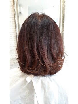 ねむれる森 ミディアムヘア