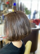 ビス(biss) ドールスタイルボブ