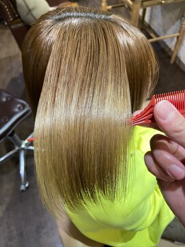 カフノリカ(Cuffnorika) 縮毛矯正アフター&ビフォー