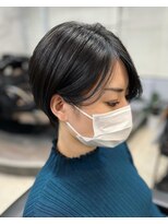 ボウ(BOW)&nbsp;前下がりショートボブ　襟足タイトスタイル