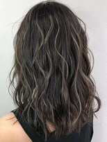 ワンズリー 本厚木店(ONE's ly)&nbsp;韓国/インナーカラー/ハイライト/ケアブリーチ[本厚木駅]