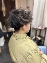 アーティー(Arty) メンズパーマ&ハイライトマッシュヘア