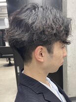 フイ 代々木(Hui)&nbsp;アップバング/メンズツーブロックマッシュ/束感ショート波巻き