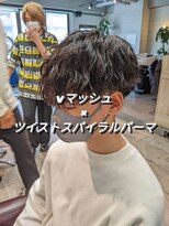 コワファーストナガサキシャンプーボーイ(COIFF1RST NAGASAKI SHAMPOO BOY)&nbsp;vマッシュ×ツイストスパイラルパーマ