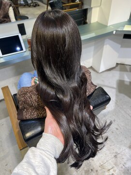 トレス(TRESS) レイヤーボブ　ブラウンカラー　ダークカラー　シアーカラー艶髪