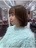アッシュブラウン×ふんわりボブ