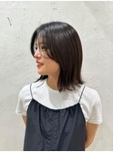 外ハネボブの暗色艶カラー　ダークグレージュ　イノアカラー