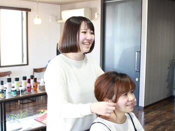 美容室ツギ(tsugi)の写真/女性ならより美しく、男性ならよりカッコよく★落ち着いた空間、理想・イメージ通りの仕上がりへ導きます＊