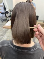 アル 心斎橋(alu)&nbsp;オリーブグレー/小顔に見せるヘア/ココアベージュ