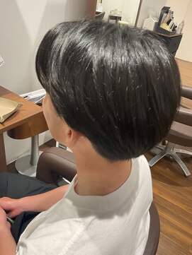 アミカ シーモール店(Amica) ツーブロック