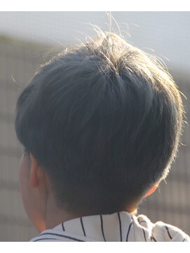 ディーヘアーデザイン(d.HAIR DESIGN) かりあげショート