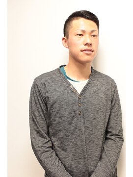 ヘアメイク グリーン アール(HAIR MAKE Green R) アシンメトリーネープレススタイル