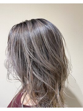 アテナ(ATENA) バレイヤージュ　ホワイトグレー　透け感