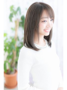 ヘアアンドビューティー ミック(Hair & Beauty miq) 斜めバングxダークカラー*ヌーディーワンカールストレート