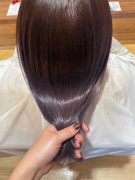 カロンシェリー(CARON cherie) [CARON cherie]髪質改善トリートメント　黒髪ロングストレート