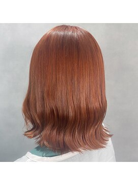 ミル(1001 mille) 韓国風アプリコットオレンジの外はねミディ【1001mille】