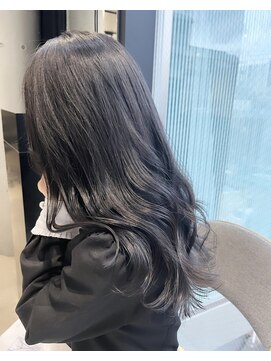 アルテ(ARTE) 【ARTE表参道/青山】大人レイヤー×透明感ベージュ