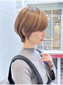 30代40代50代/丸みショート/クビレ/前髪あり/ブラウン/表参道